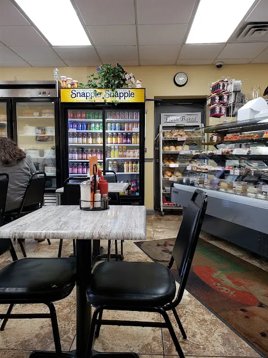 Domingo's Bakery & Restaurant Picture 9