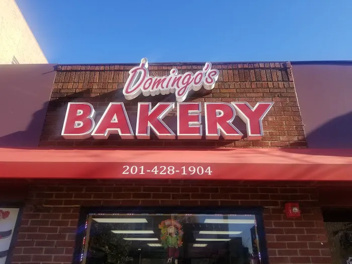 Domingo's Bakery & Restaurant Picture 6