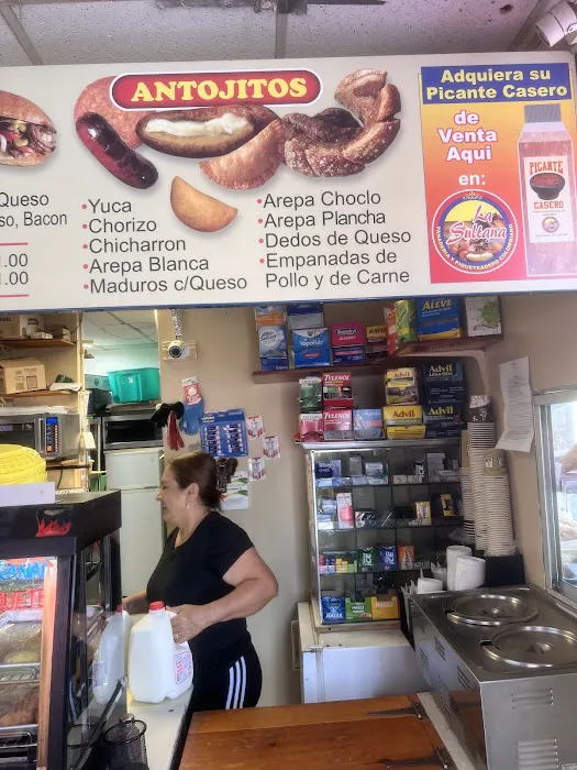 La Sultana Bakery Picture 10