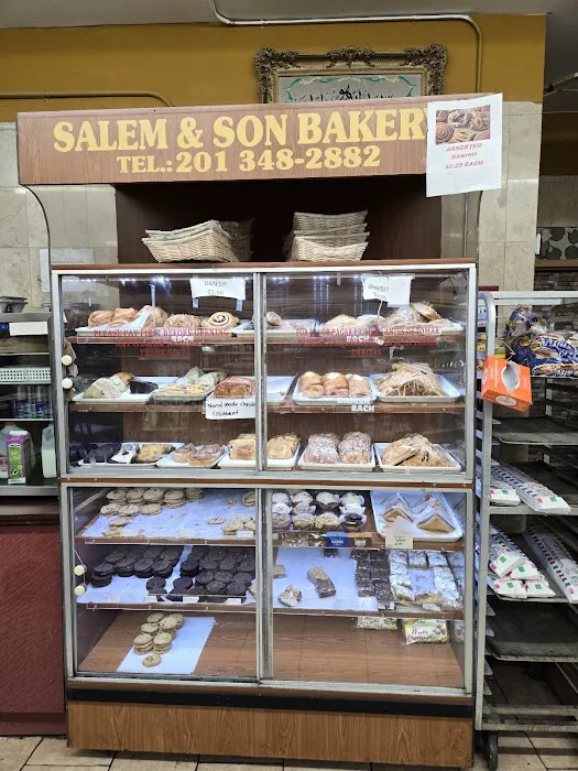 Salem & Sons Bakery Picture 10
