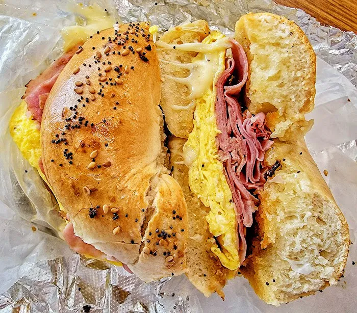 Auburn Bagel Company Picture 5