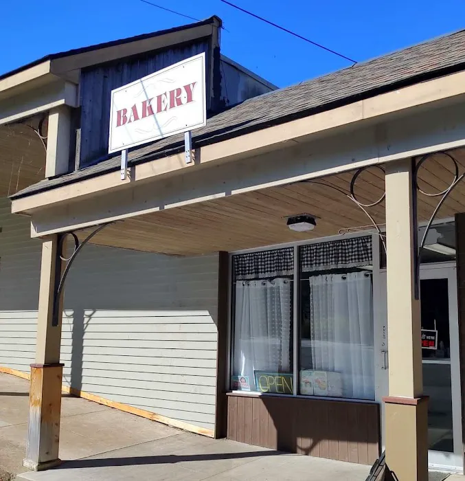 Pastry Palace Bakery Picture 7