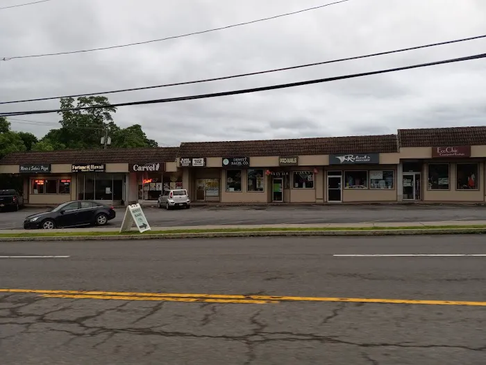 DeWitt Bagel Company Picture 5