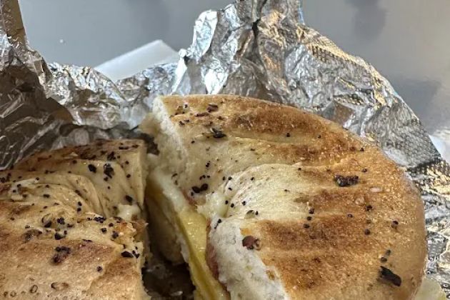 DeWitt Bagel Company