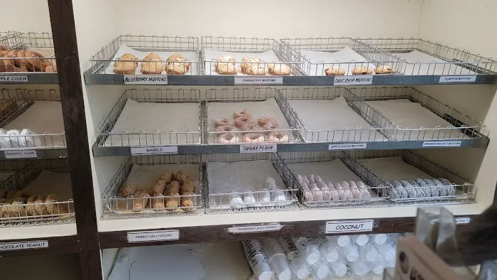 Serres Donut Shop Picture 2
