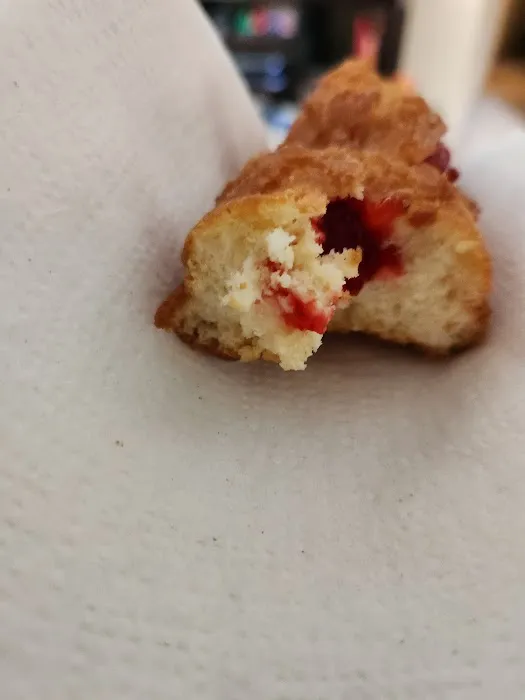 Serres Donut Shop Picture 10