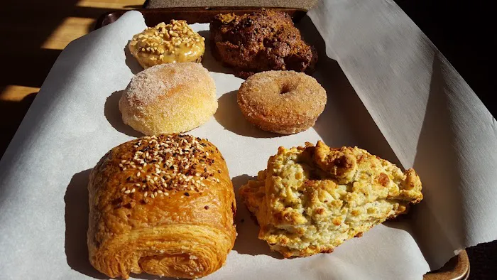 Honeycomb Bakery Picture 9