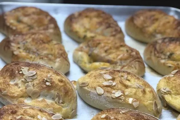 Daily bakery house