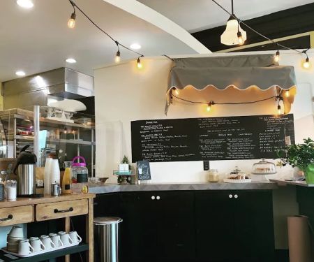 Rai's Dough Bakeshop & Cafe