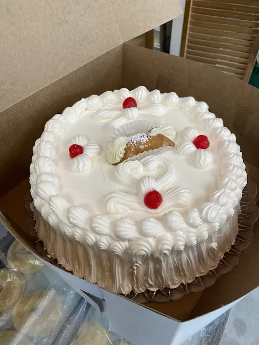 Nino's Italian Bakery Picture 5