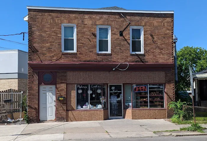 Nino's Italian Bakery Picture 4