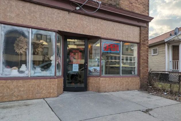 Nino's Italian Bakery
