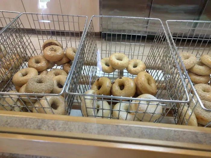 Mister Bagel Picture 10