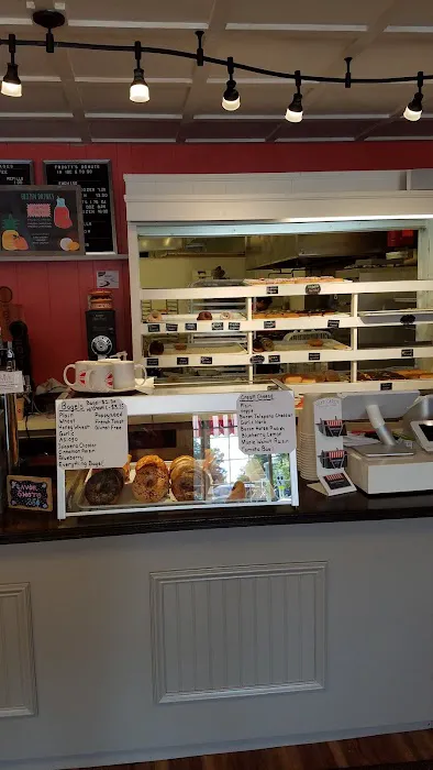 Frosty's Donuts Picture 6