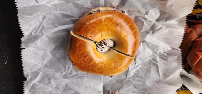 Huddy's Bagels, Coffee, Sandwiches Picture 3