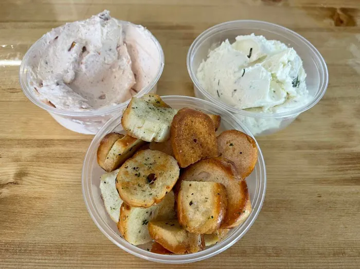 Huddy's Bagels, Coffee, Sandwiches Picture 5
