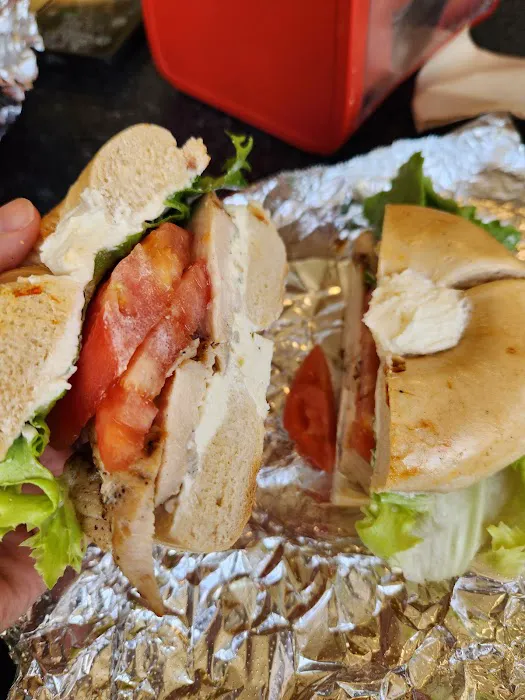 Huddy's Bagels, Coffee, Sandwiches Picture 4
