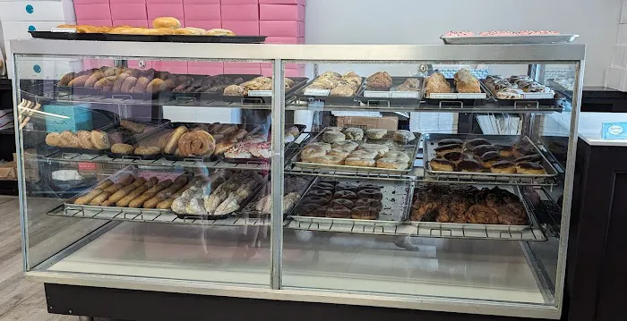 Madeleine's Bakery Picture 2