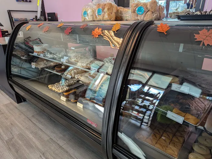 Madeleine's Bakery Picture 4