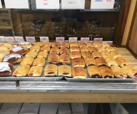 Fleck's Bakery