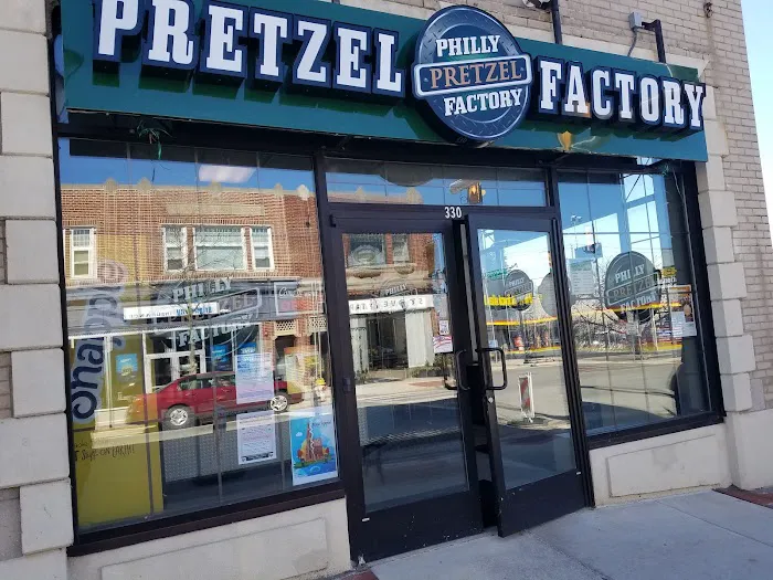 Philly Pretzel Factory Picture 6