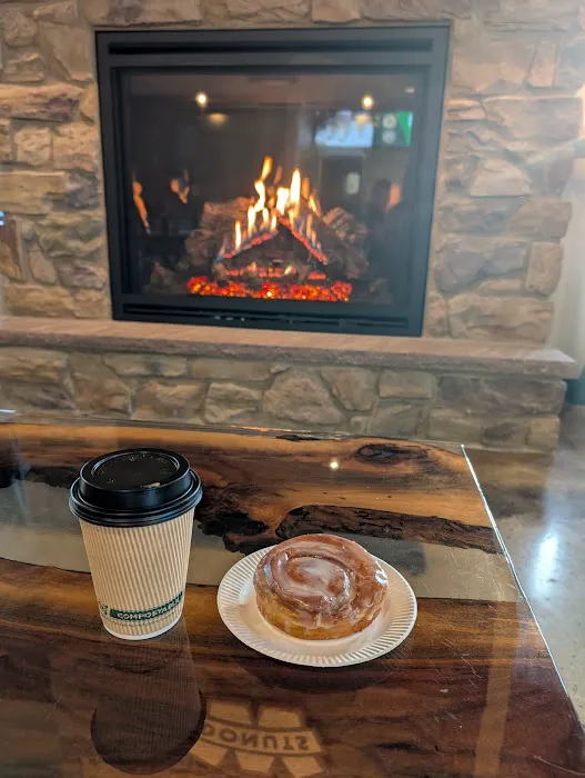 W Donuts Akron Picture 4