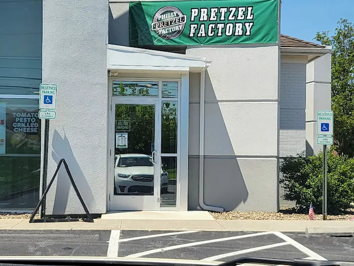 Philly Pretzel Factory Picture 7