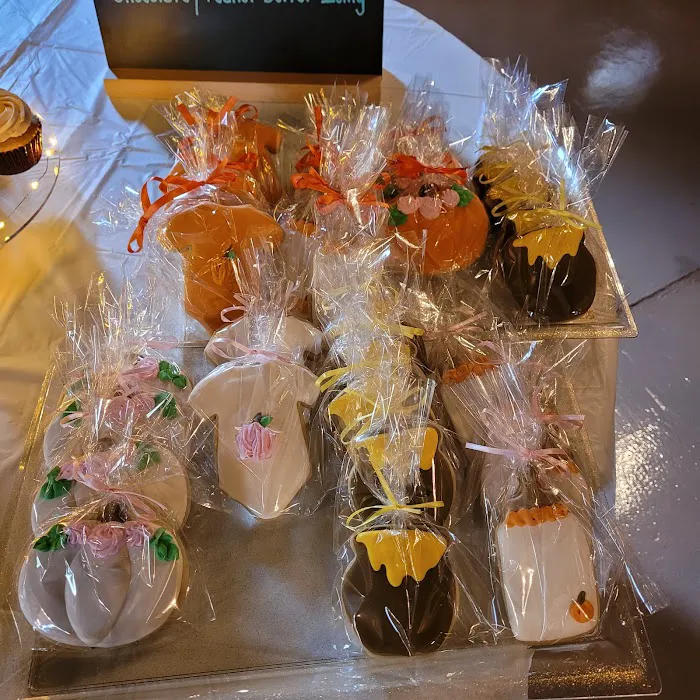 Creation Cakes & Desserts Picture 5
