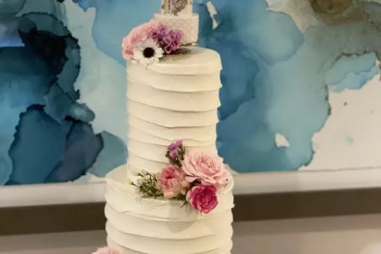 Creation Cakes & Desserts
