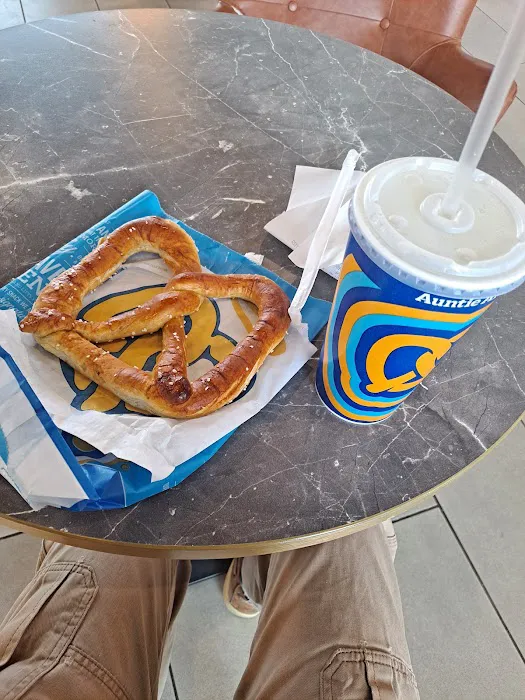 Auntie Anne's Picture 1