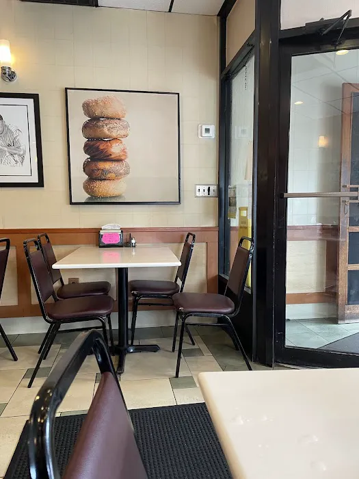 Bagel Chateau Picture 3