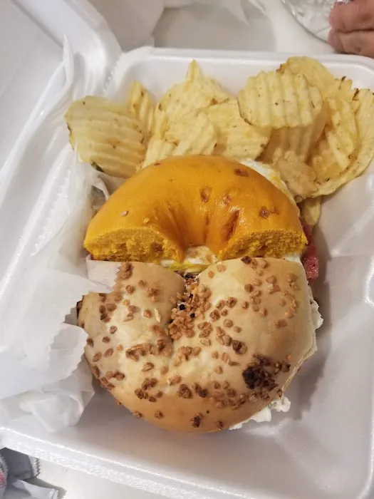 Bagel Chateau Picture 10