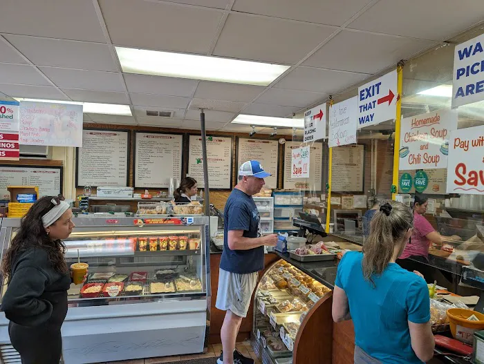 Cranford's Best Bagel & Deli Picture 2