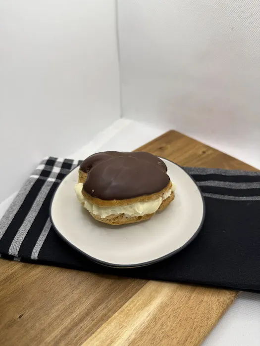 Vaccaro's Bakery Picture 2