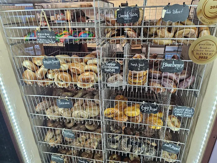 Bagel Barn & Deli Picture 2