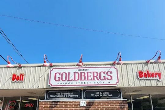 Goldbergu2019s Bridge Street Bagels