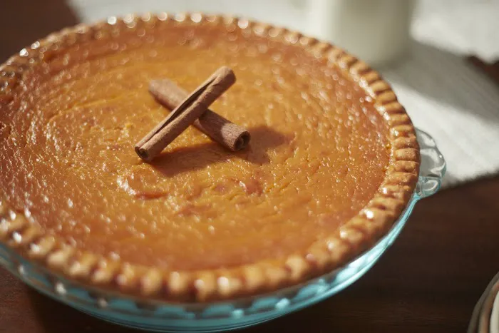 Mr. Tod's Pies Picture 3