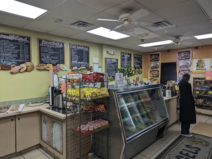 Union Hot Bagels Picture 9