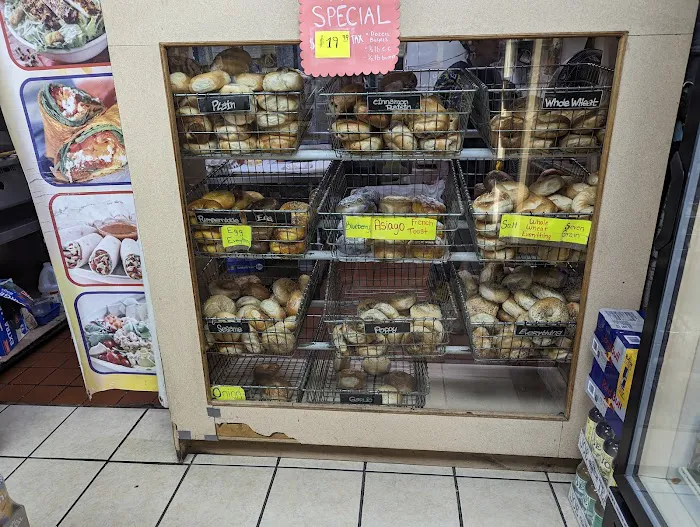 Union Hot Bagels Picture 8