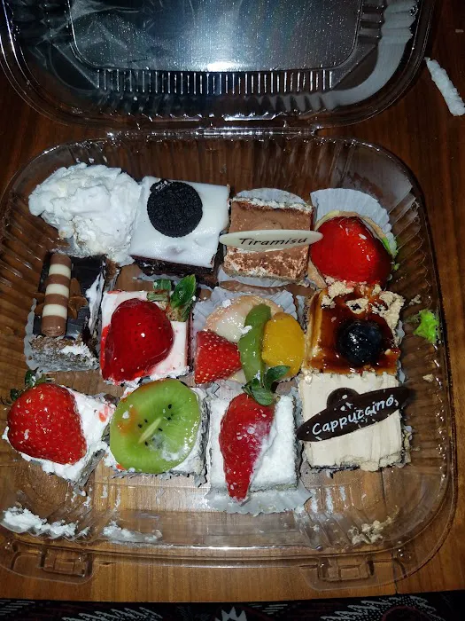 Del Uruguay Bakery Picture 7