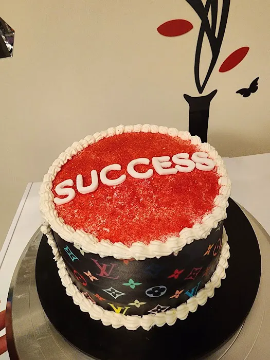 The Elegant Home Cakes Picture 10