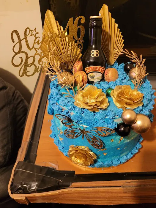 The Elegant Home Cakes Picture 7