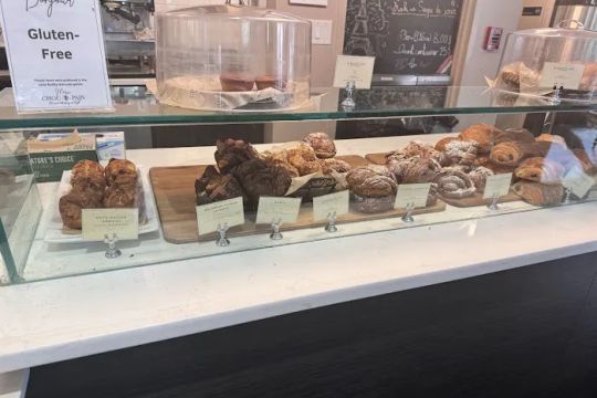 Choc O Pain French Bakery and Cafu00e9 - Tea Building
