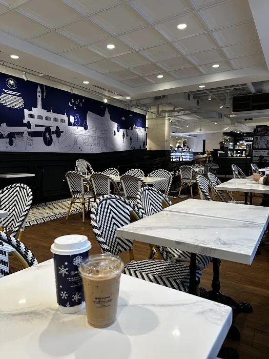 Paris Baguette Picture 1