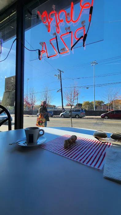 Rizzo Bakery & Pizzeria Picture 1