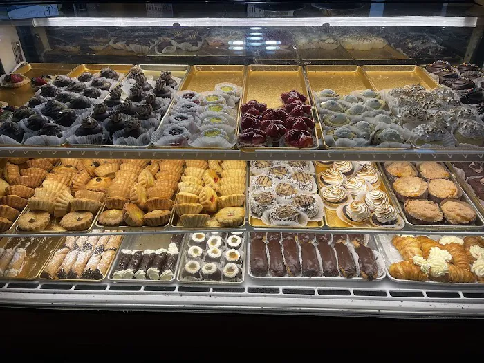 Biscotti Cafe & Pastry Shop Picture 6