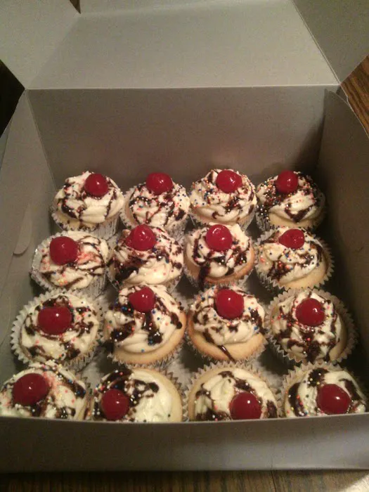 Sugar Top Bake Shoppe Picture 3