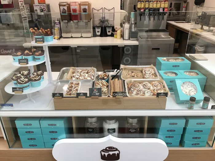 Cinnabon Picture 5