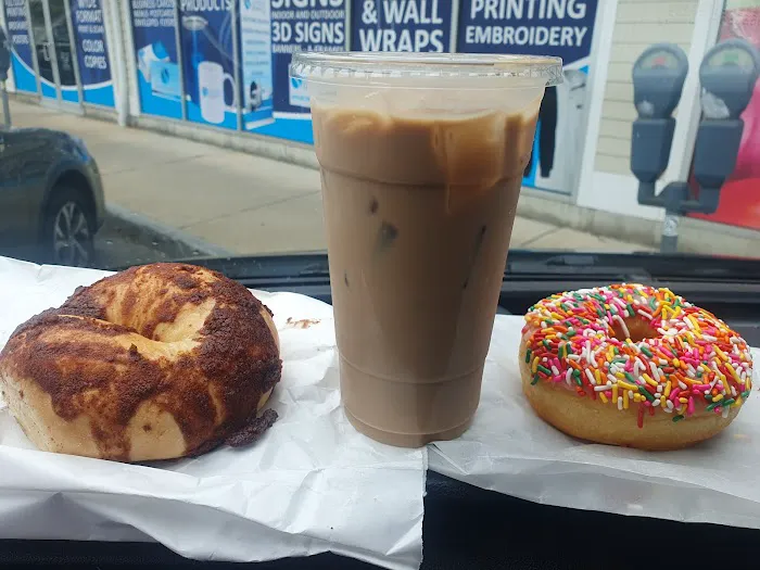 Jim's Bagel & Bake Shoppe Picture 2