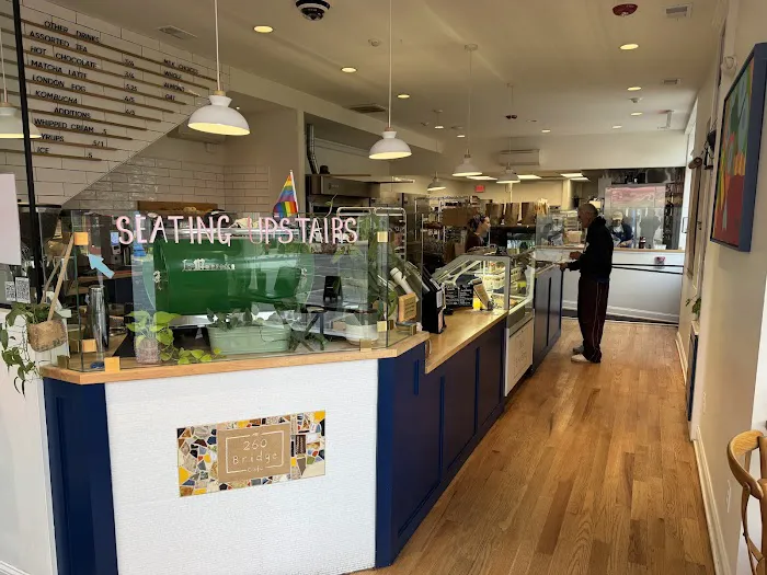 260 Bridge Cafe Picture 6